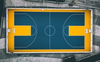 竞彩网官方网址_SGA聚焦进攻篮板问题，多次机会恐成比赛转折点