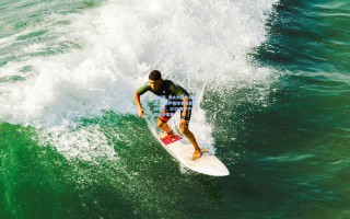 竞彩网_澳大利亚传奇约翰·阿洛伊西接掌成都蓉城帅印，2025赛季中超迎新变革