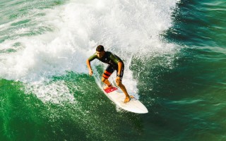 竞彩网_巴萨冬季转会窗口尾声动态，世体披露哈姆扎与阿杰伊-塔瓦雷斯即将双双官宣