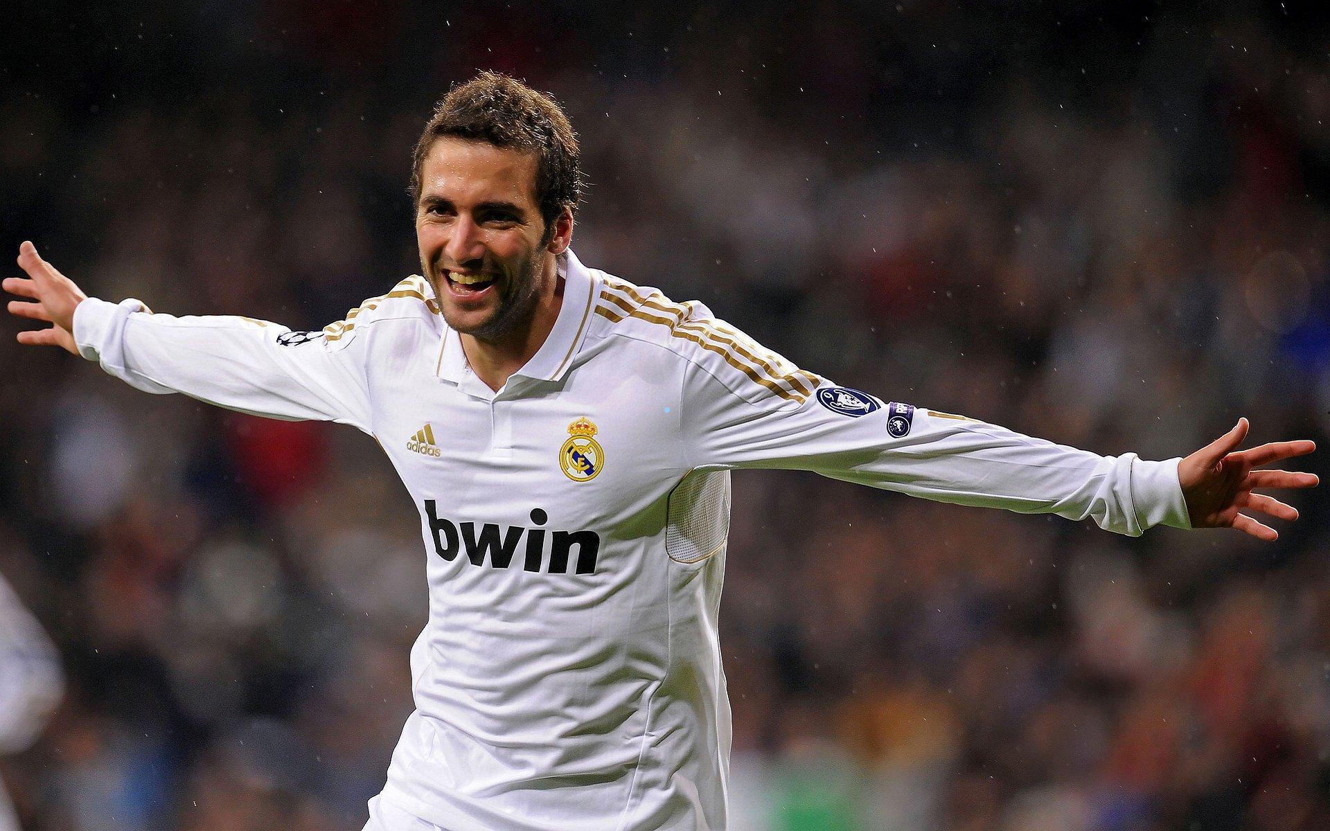 竞彩网_足球之夜疯狂演绎，巴黎6-3神奇夺冠，皇马2-1晋级决赛，C罗尝两连败苦果-第1张图片-竞彩网官网-权威赛事资讯平台-专业数据服务